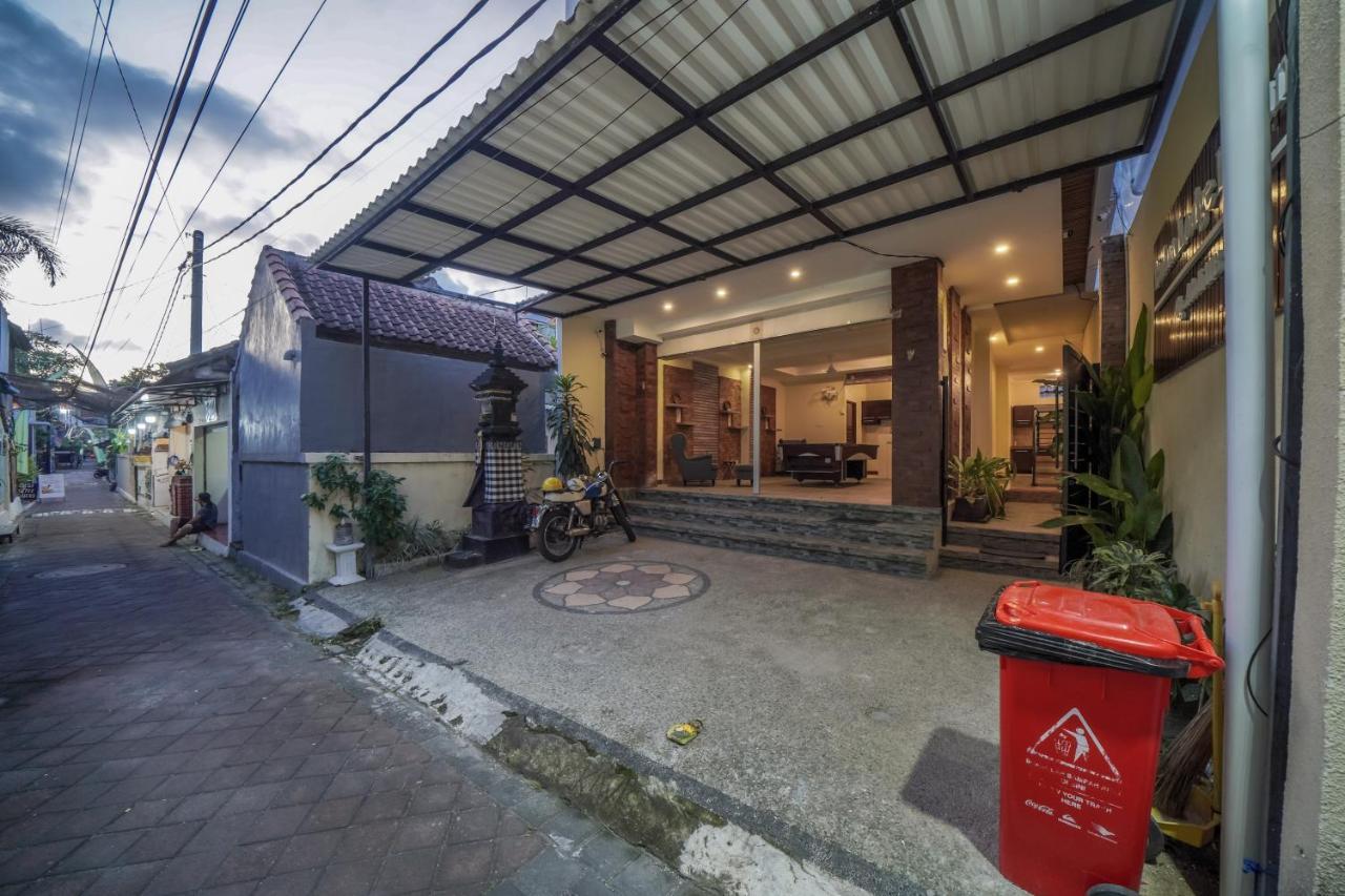 Padma Lodge Legian Семиньяк Экстерьер фото